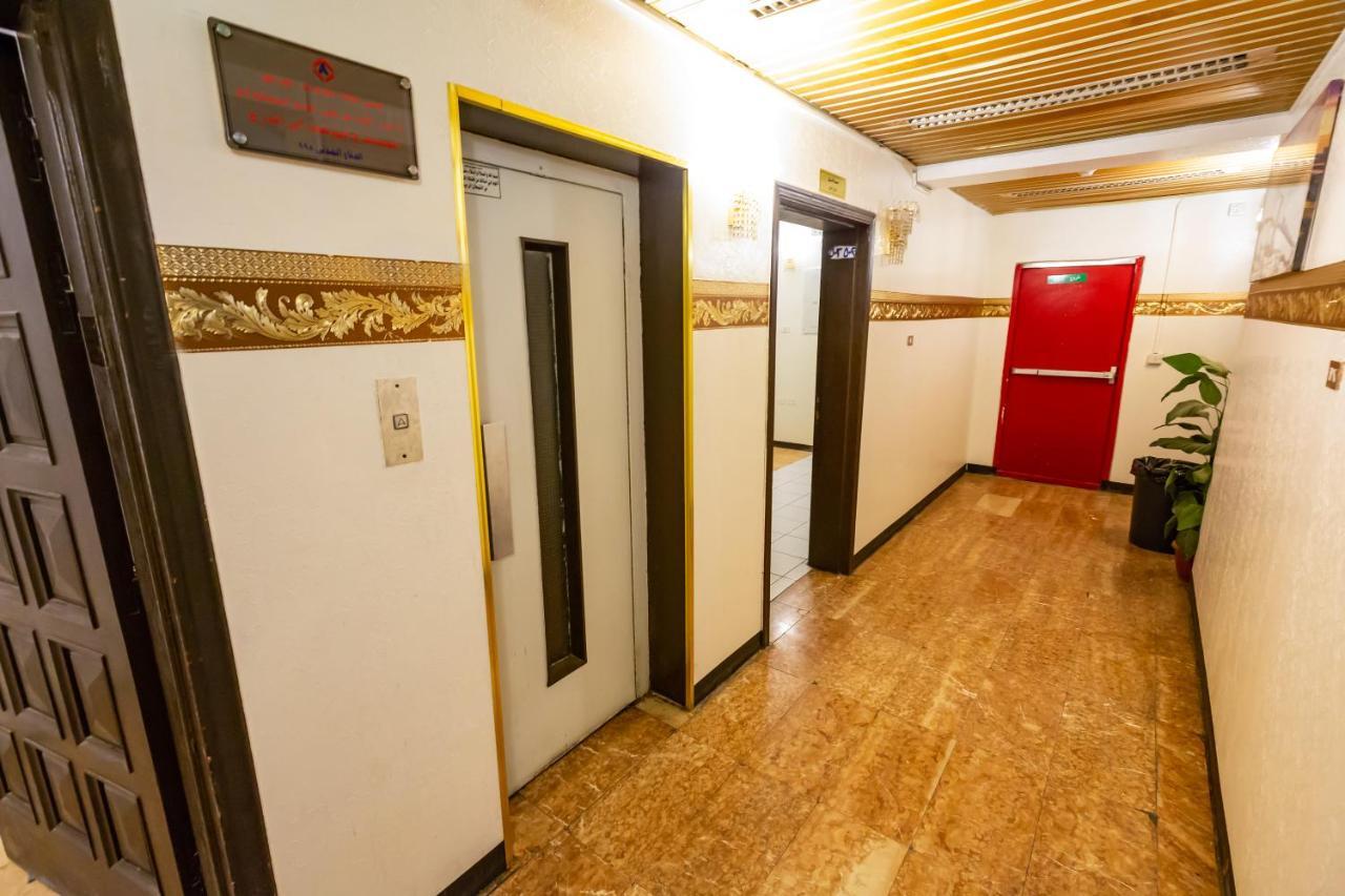 Al Eairy Furnished Apartments- Jeddah 1 Eksteriør bilde