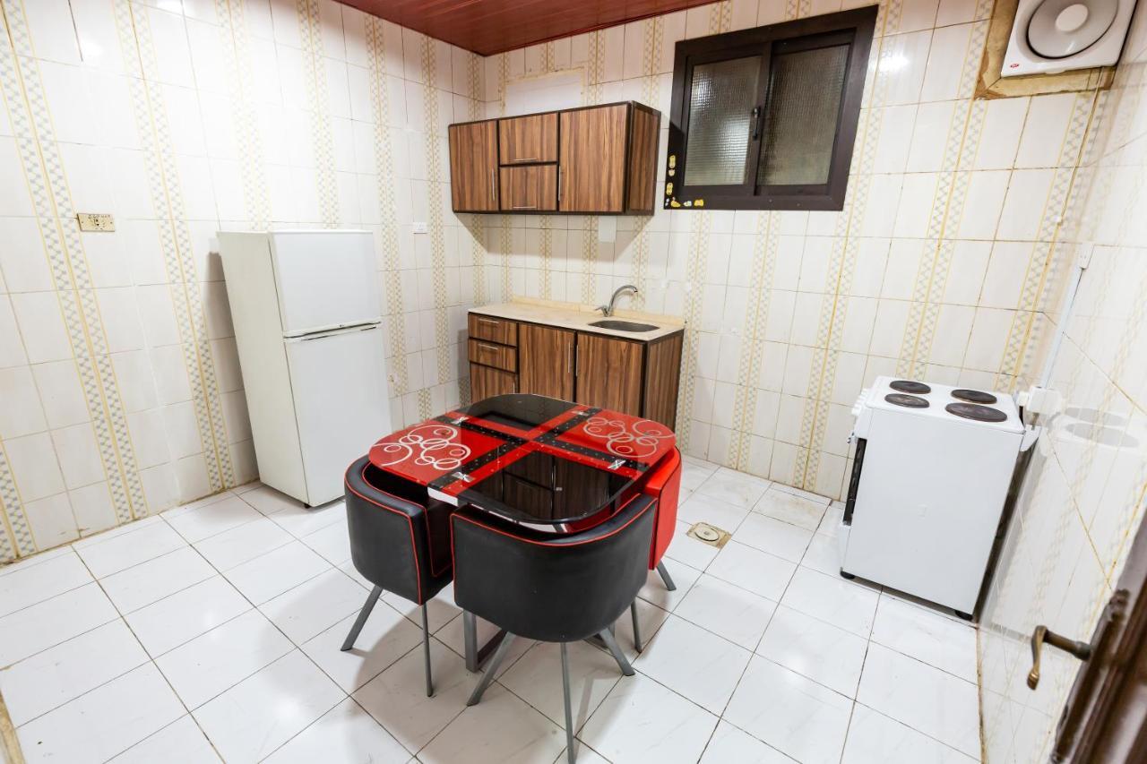 Al Eairy Furnished Apartments- Jeddah 1 Eksteriør bilde