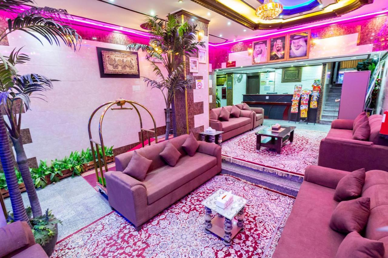 Al Eairy Furnished Apartments- Jeddah 1 Eksteriør bilde