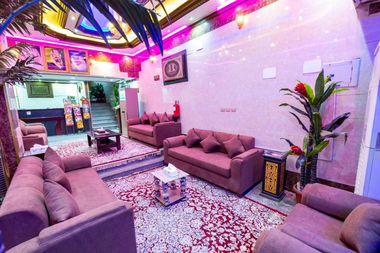 Al Eairy Furnished Apartments- Jeddah 1 Eksteriør bilde